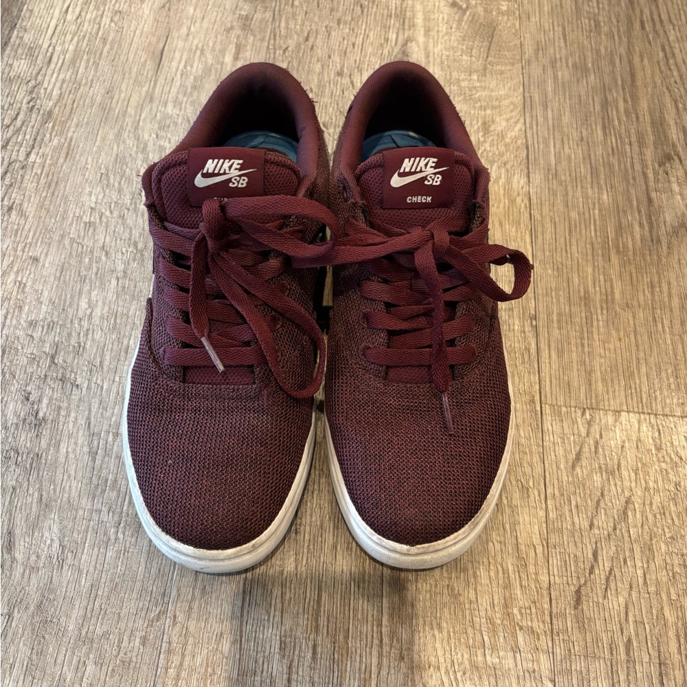 Nike SB Check Solarsoft Sneakers Women 8 Limited Night Maroon Canvas Shoes